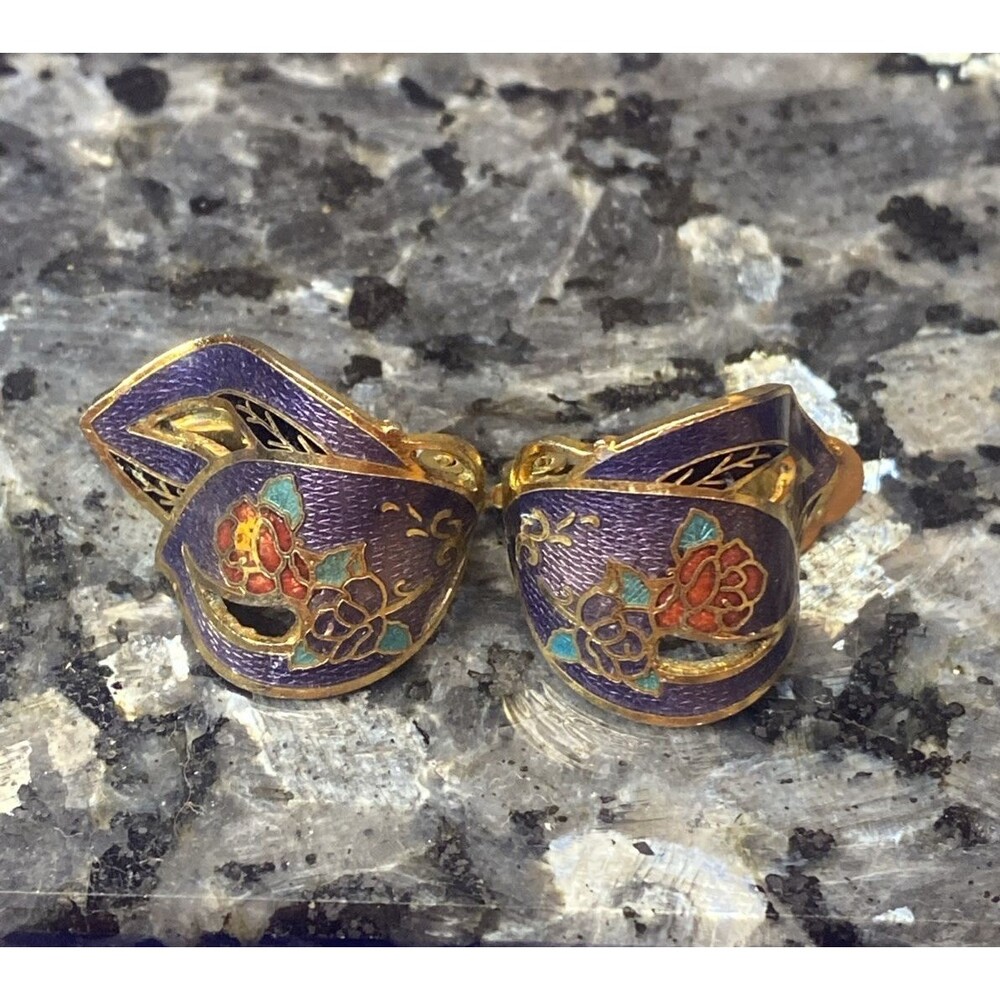 Vintage Cloisonne Style Earrings Clip On Flower Purple and Gold Tone Wrap Around